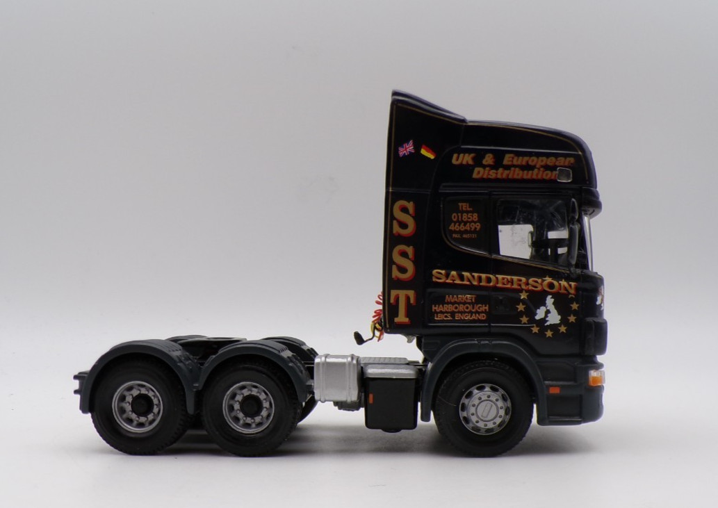 CORGI SCANIA CLASS L ‘STEPHEN SANDERSON’ VERY GOOD UNBOXED 1:50