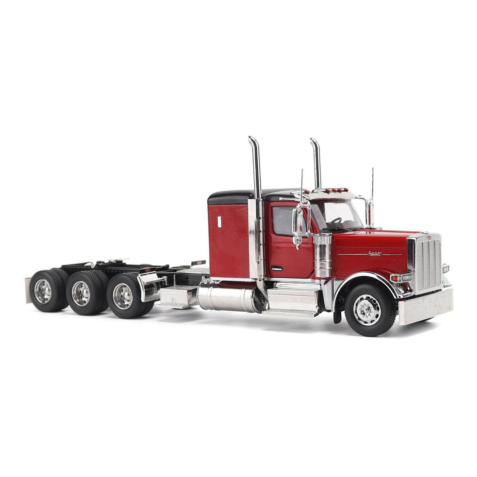 Diecast Masters 1/32 Peterbilt 589 Tridem-Axle Truck 58in Sleeper 71145