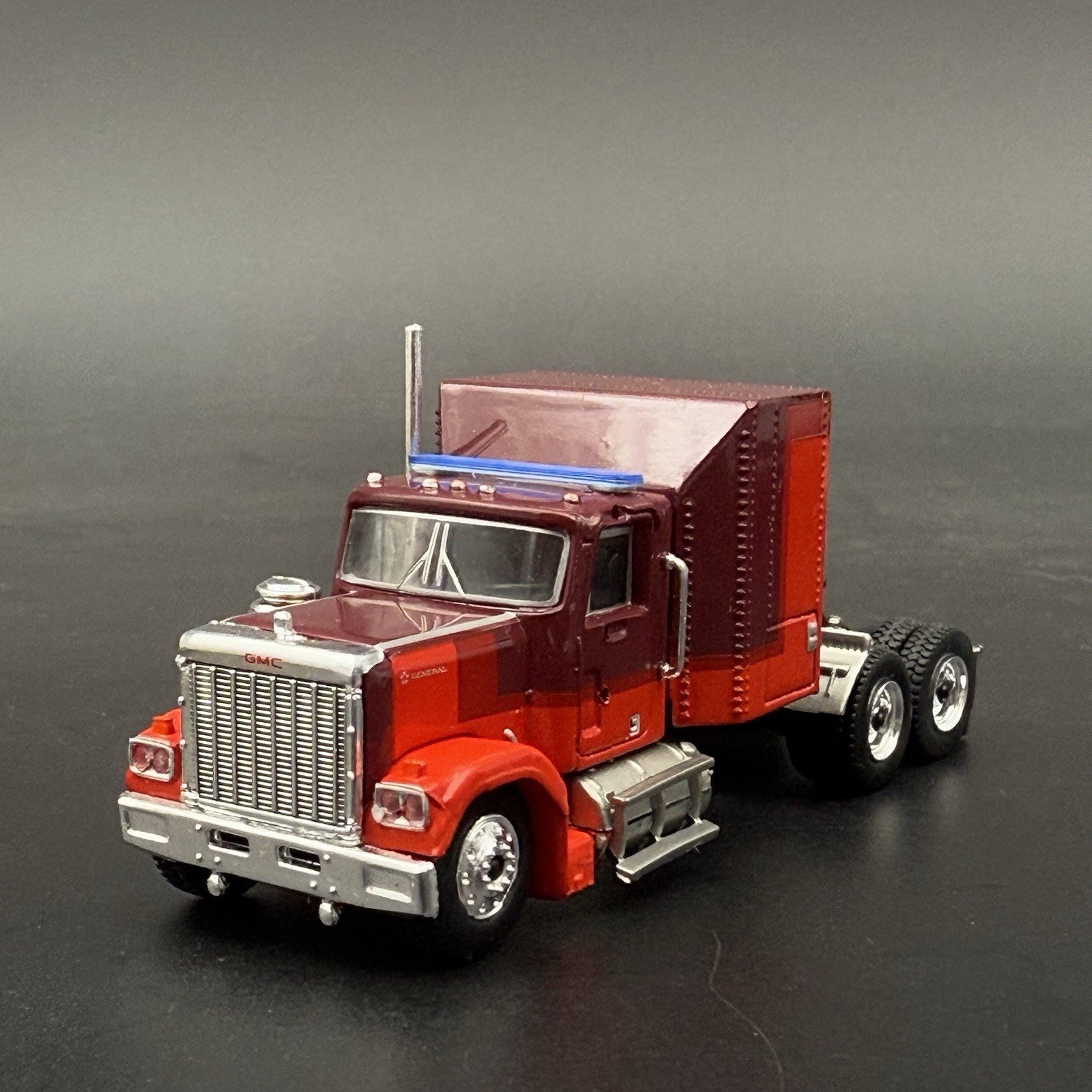 4 Pack 1/87 HO Scale Blue LED Style Long Whelen Lightbar Police Fire 8706