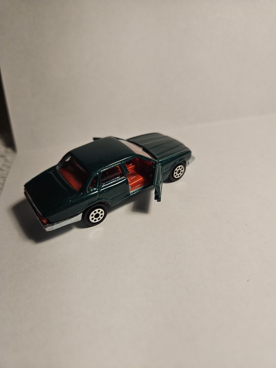 Majorette Jaguar XJ6 Dark Green Metallic No.293 Diecast Car