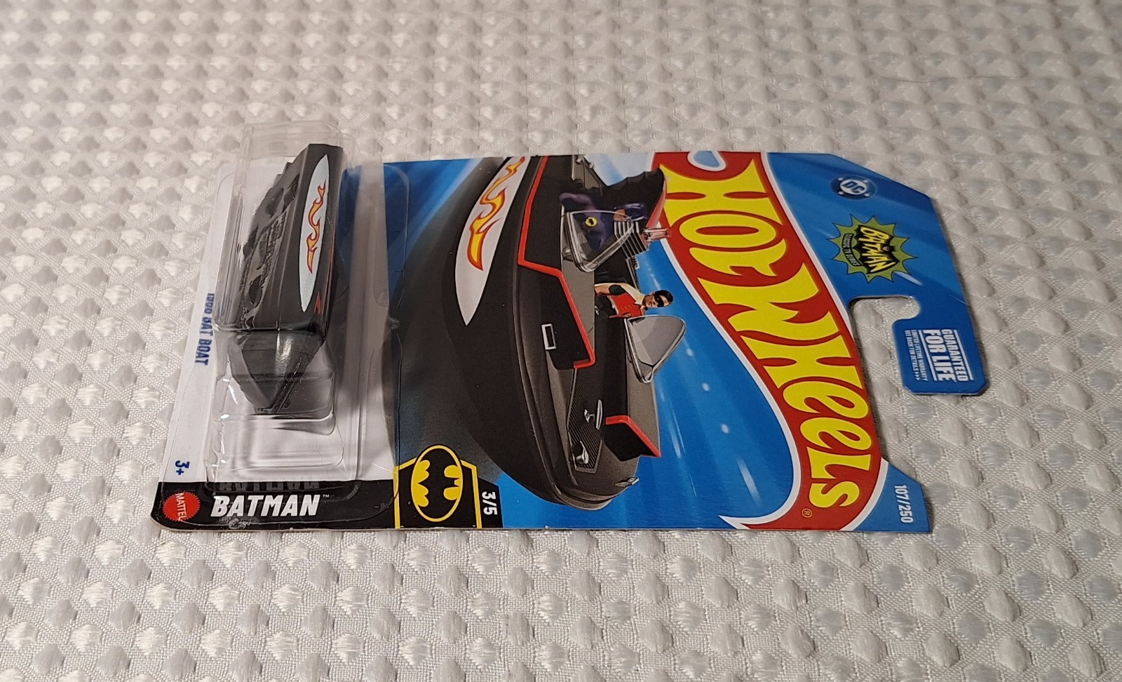 2026 Hot Wheels HW Batman Classic TV Series 1966 Bat Boat 107/250 Black
