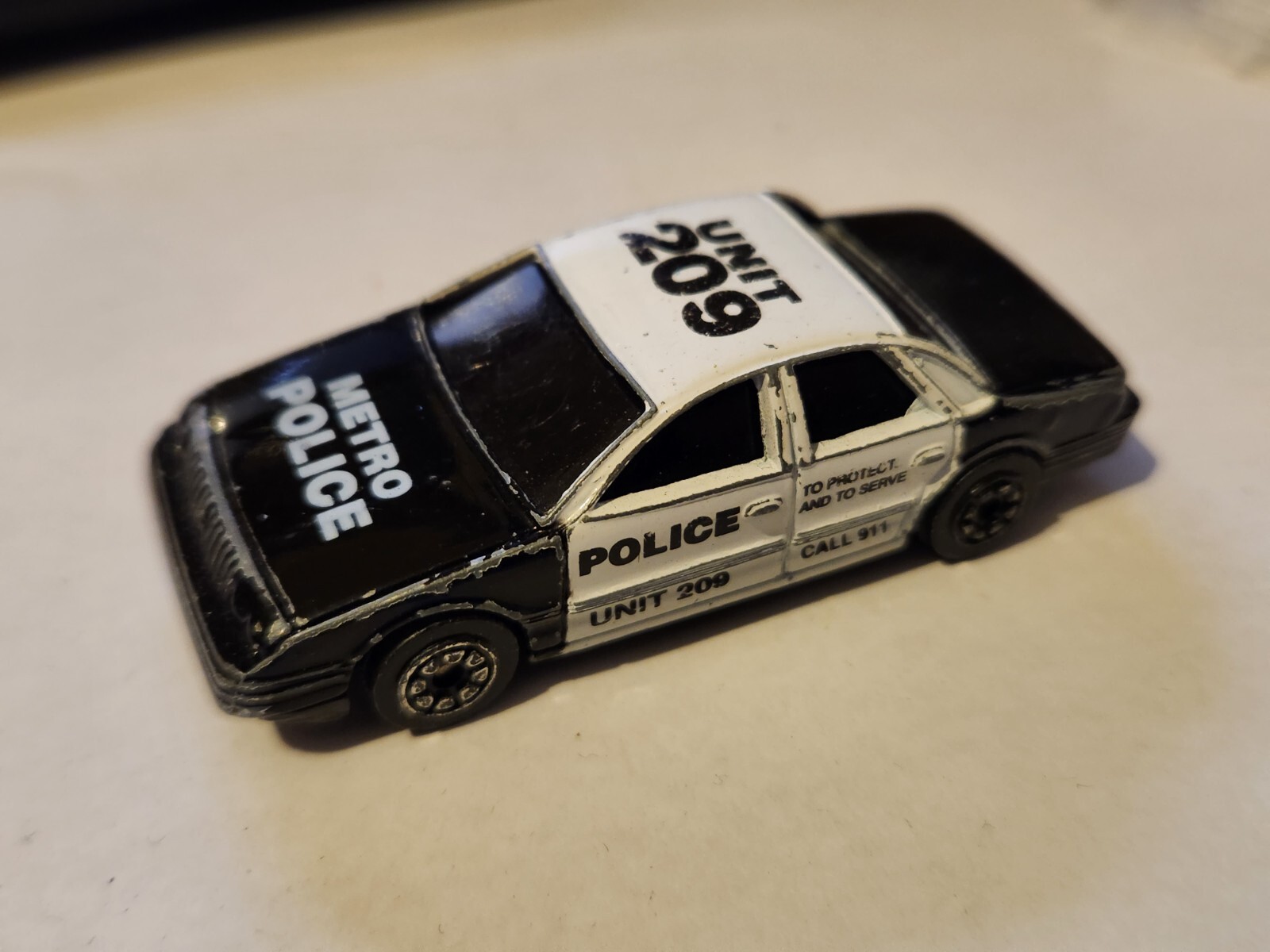 Hot Wheels/matchbox POLICE/SWAT (BOX #42) helicopter cars trucks bus suv