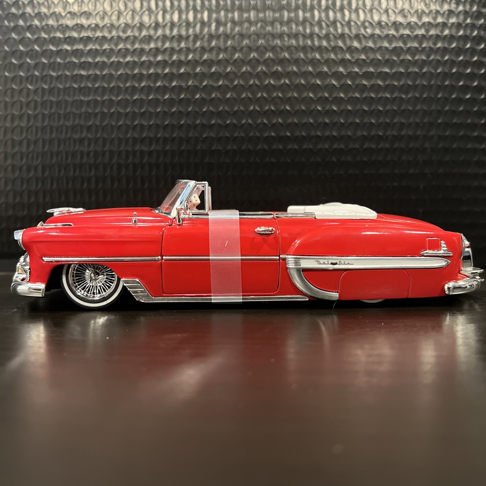 MINT 2001 Jada Street Low 1953 Chevy Bel Air Red 1/24 Lowrider Convertible Car