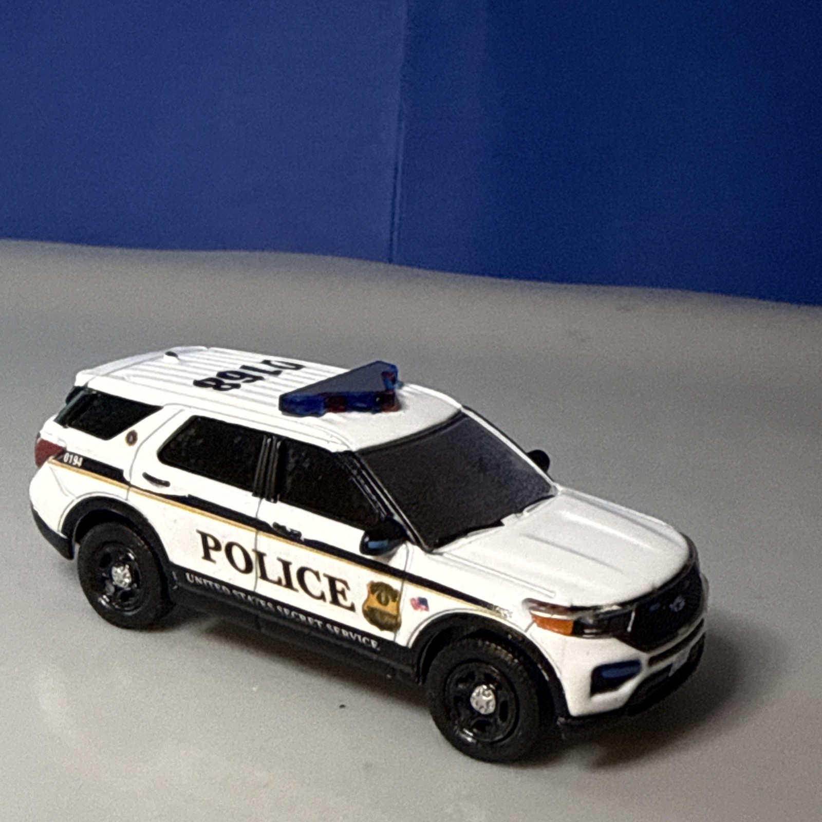 Greenlight 1:64 Custom Ford Explorer United States Secret Service