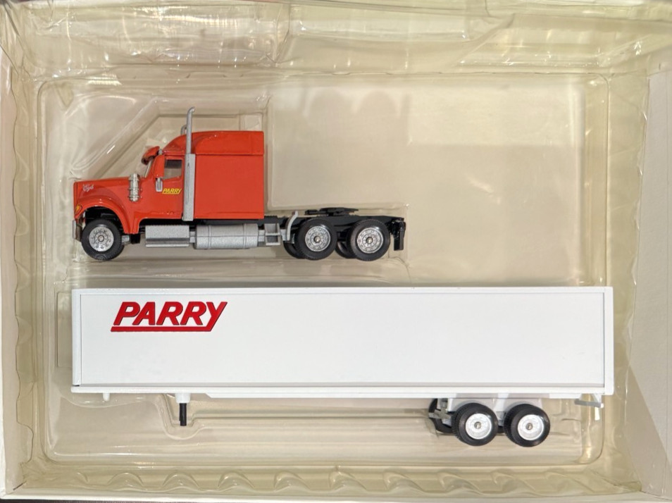 Parry Trucking 2002 Winross Truck International Eagle – Orange Tractor – SAMPLE