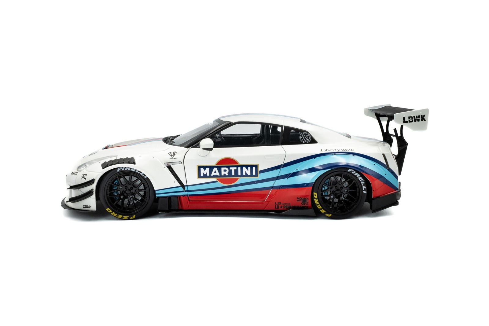 2024 NISSAN GT-R (R35) LIBERTY WALK BODY KIT 2.0 WHITE 1/18 SOLIDO S1805819
