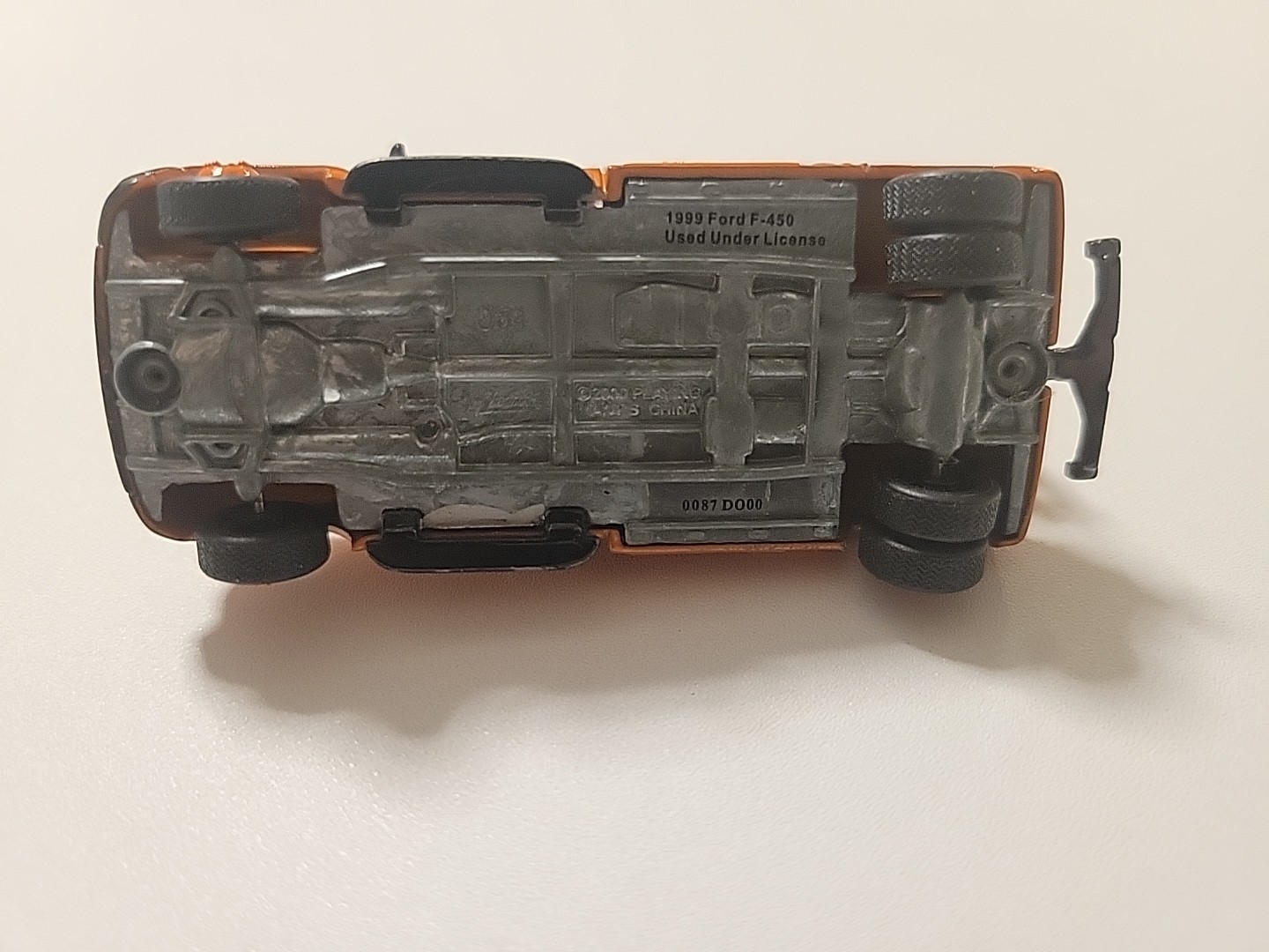 Ford Wrecker Tow Truck Super Duty Recovery Rig 1/64 Scale Wheels Limited Edition