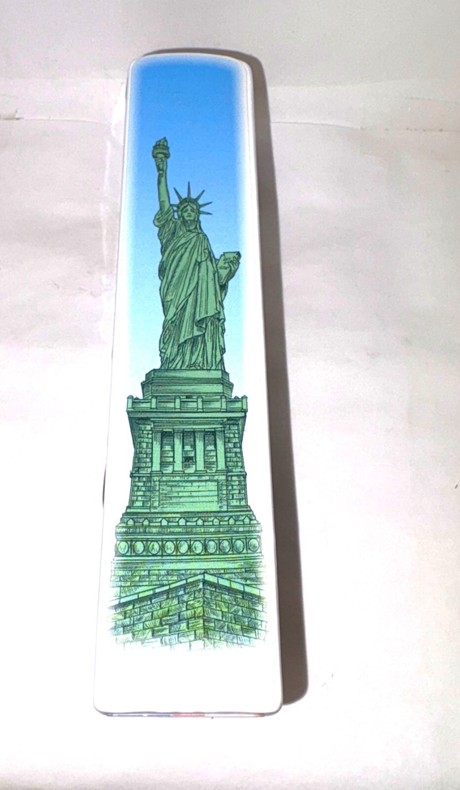 NYC Bus w/Statue Liberty, Empire St Building or Freedom Tower -Pull Back Action
