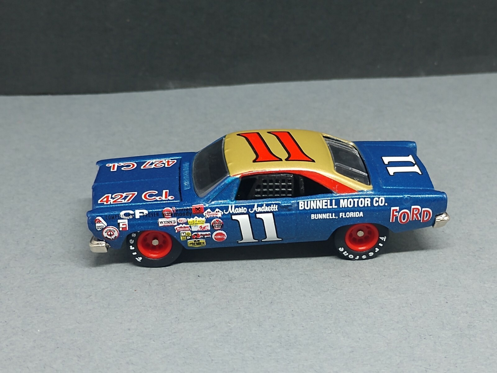 Nascar Legend Mario Andretti ’67 Ford Fairlane Limited Ed. Collectible 1/64 #11