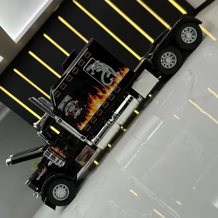 1:24 Diecast Vehicle for Peterbilt Heavy Truck 389 Model Truck Toy Sound Light
