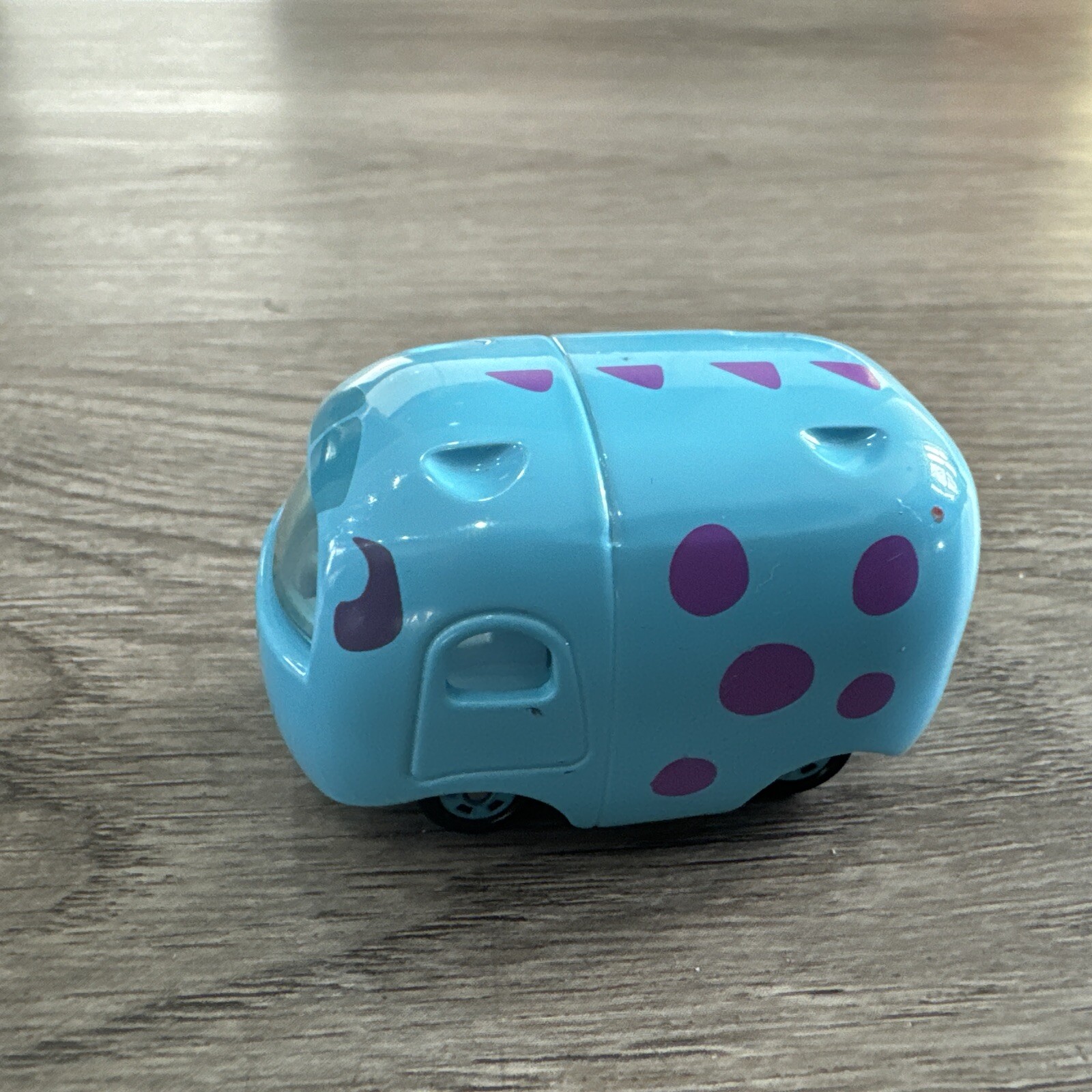 Takaratomy Tomica Disney Motors Tsum Tsum Mini Car Figure, Sulley Sullivan Toy