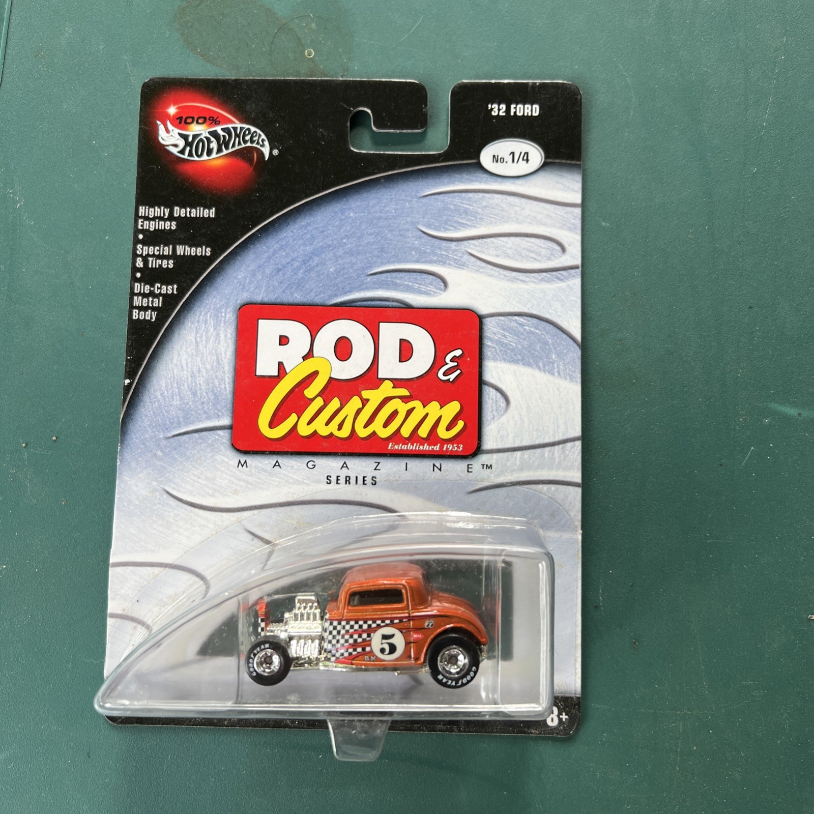 2002 100% Hot Wheels Rod & Custom Magazine Series 32 FORD