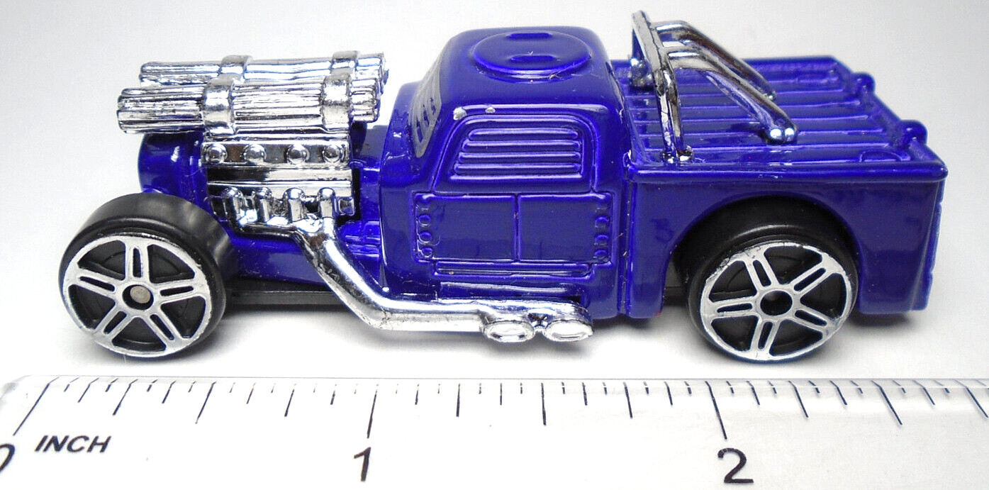 MAISTO LEADSLINGER PURPLE 1:64 DIECAST 2 3/4″ CAR WITH CHROME