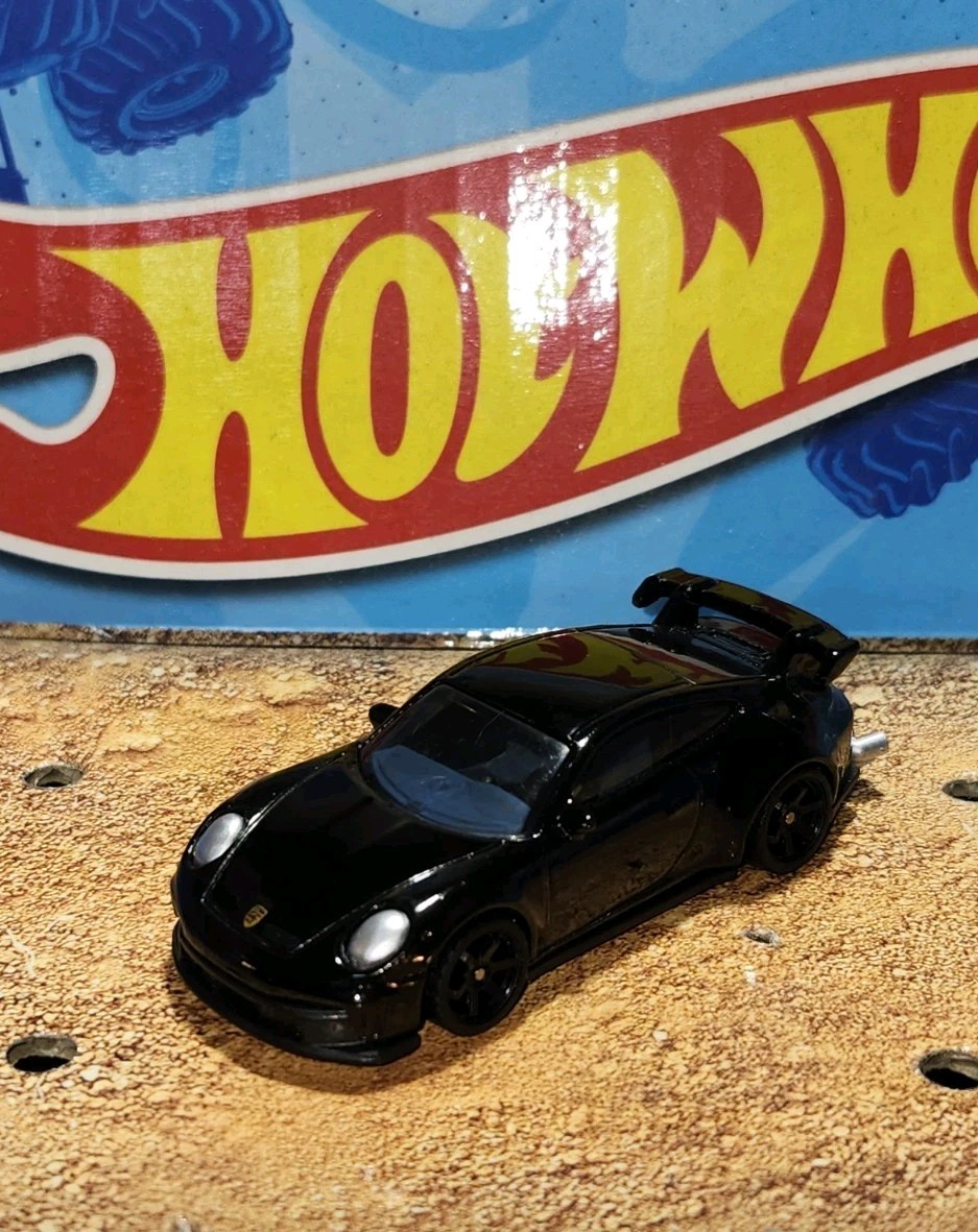 1/64 Custom Hot Wheels 2020 Porsche 911 GT3 Exotics Black