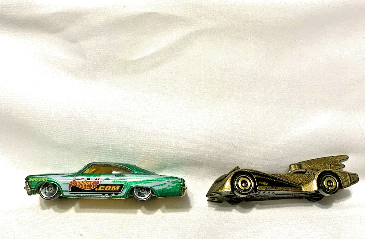 Lot of 65 Mixed Brands Hot Wheels Loose Cars From Various Years and Models