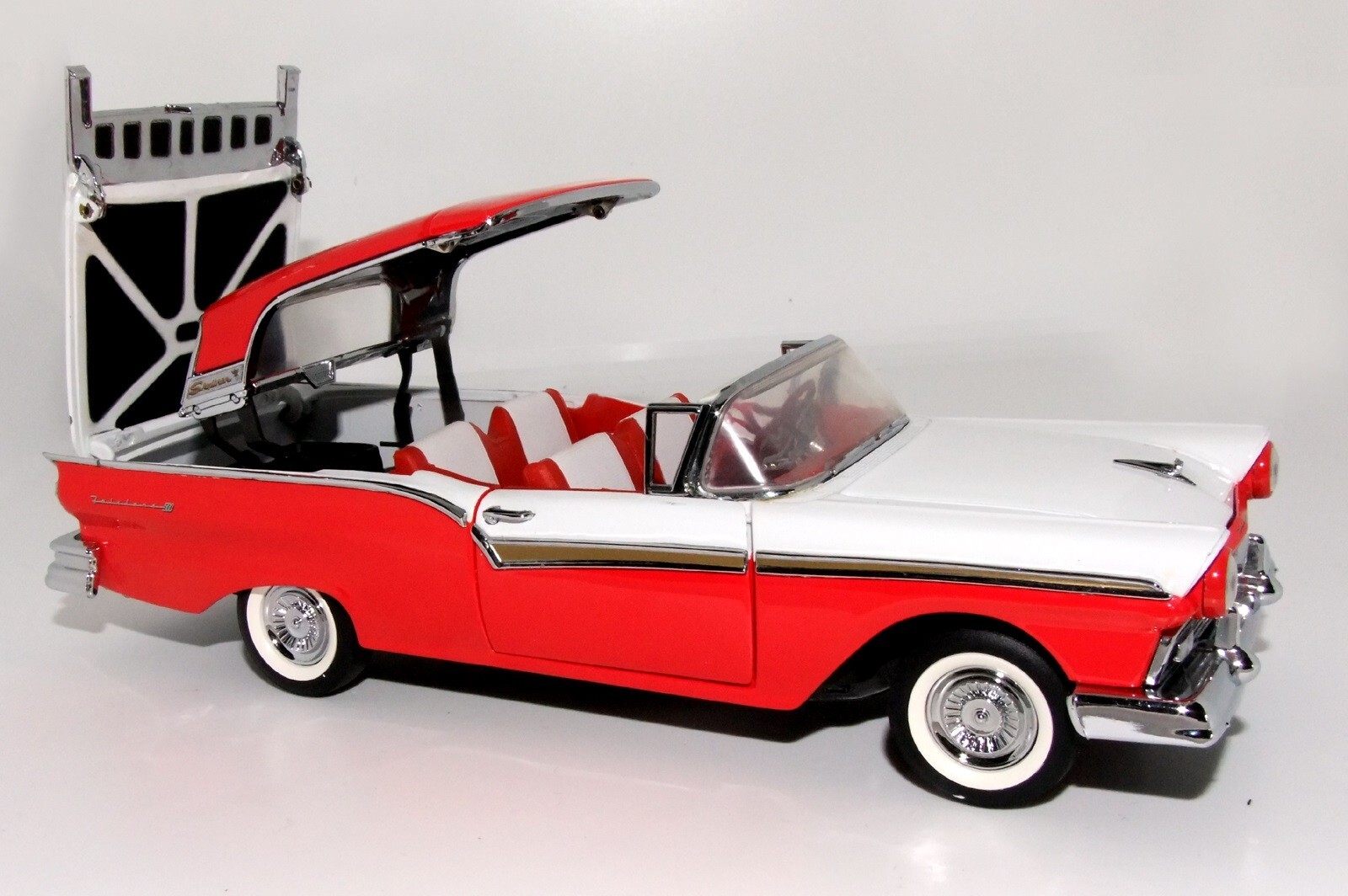 Ford Custom Built Concept Classic Car1:24Hot Rod12Race24gt18Metal Body Model1950