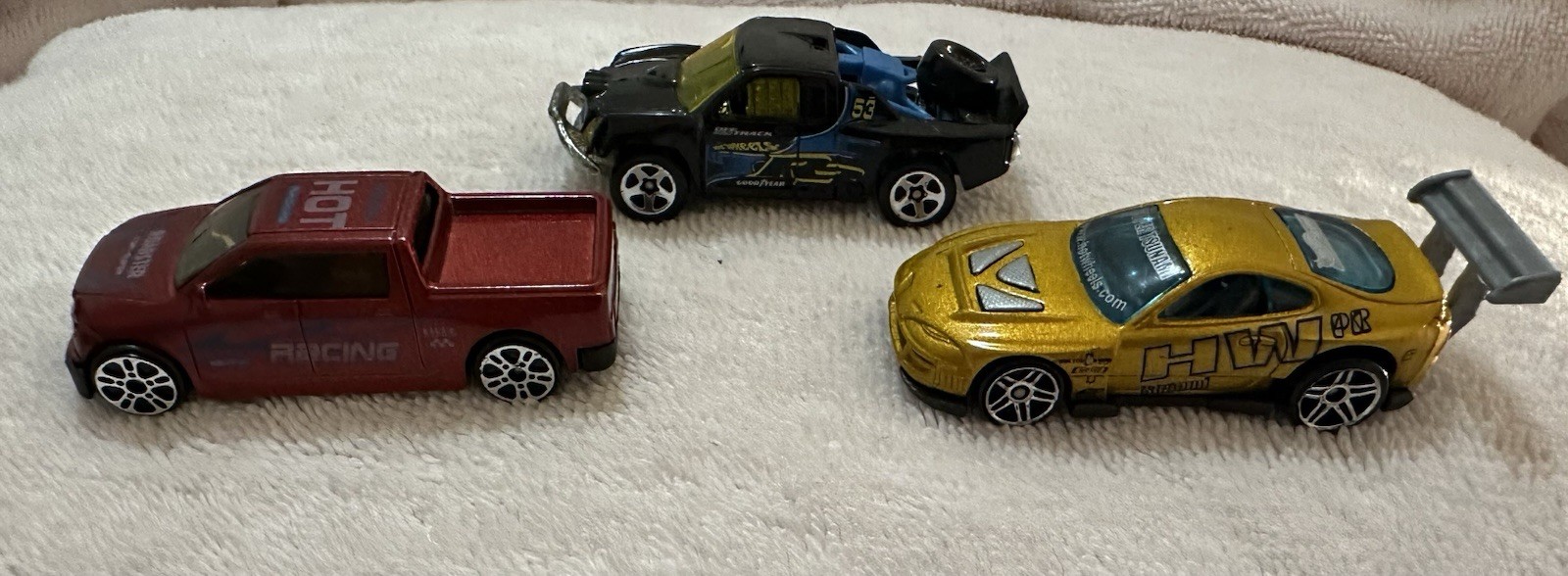 Vintage Collectible Cars Variety of Models Lot Of 34 Hot Wheels+, Various Years