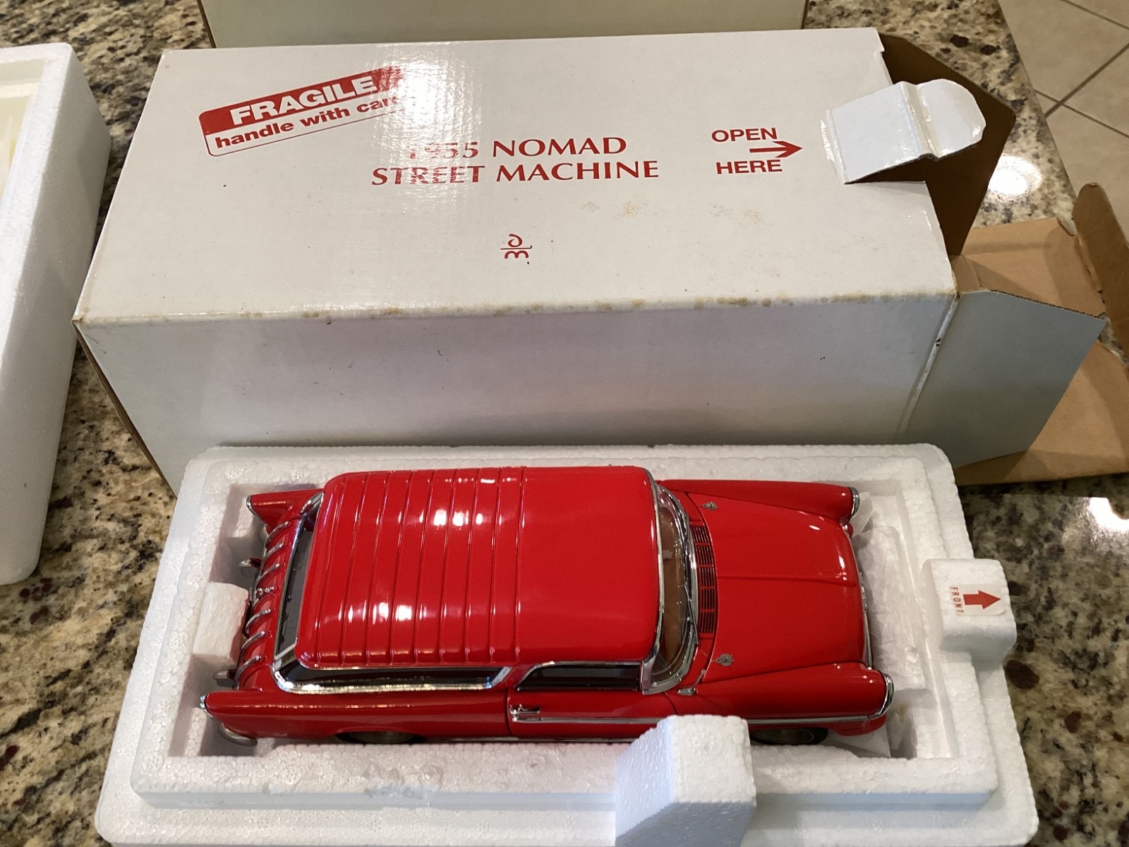 1/24 Danbury MINT 1955 Chevy Nomad Street Machine NOMAD RED