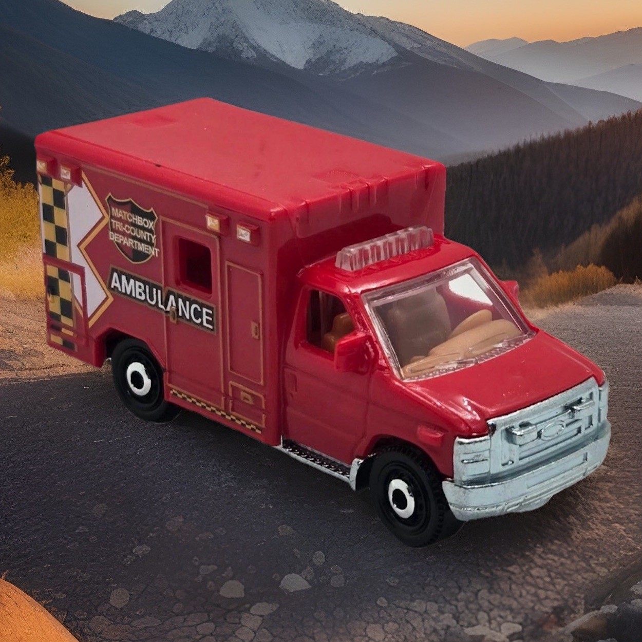🆕2026 Matchbox🚨2009 Ford E-350 Ambulance🚨Red🔥MBX RESCUE🚨Tri County Dept