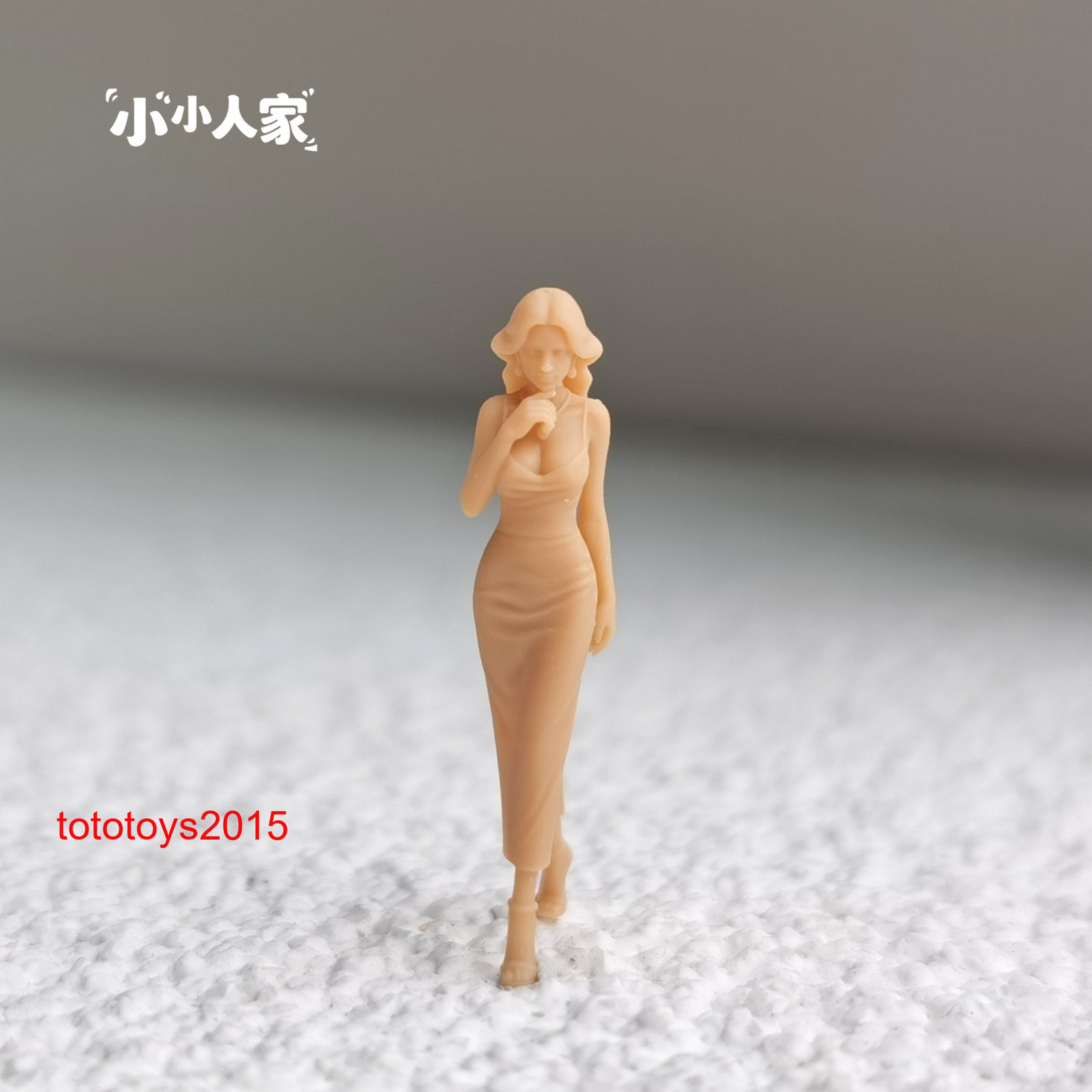 1/64 1/43 1/87 1/72 evening dress woman Scene Miniatures Figures Doll Model Toy