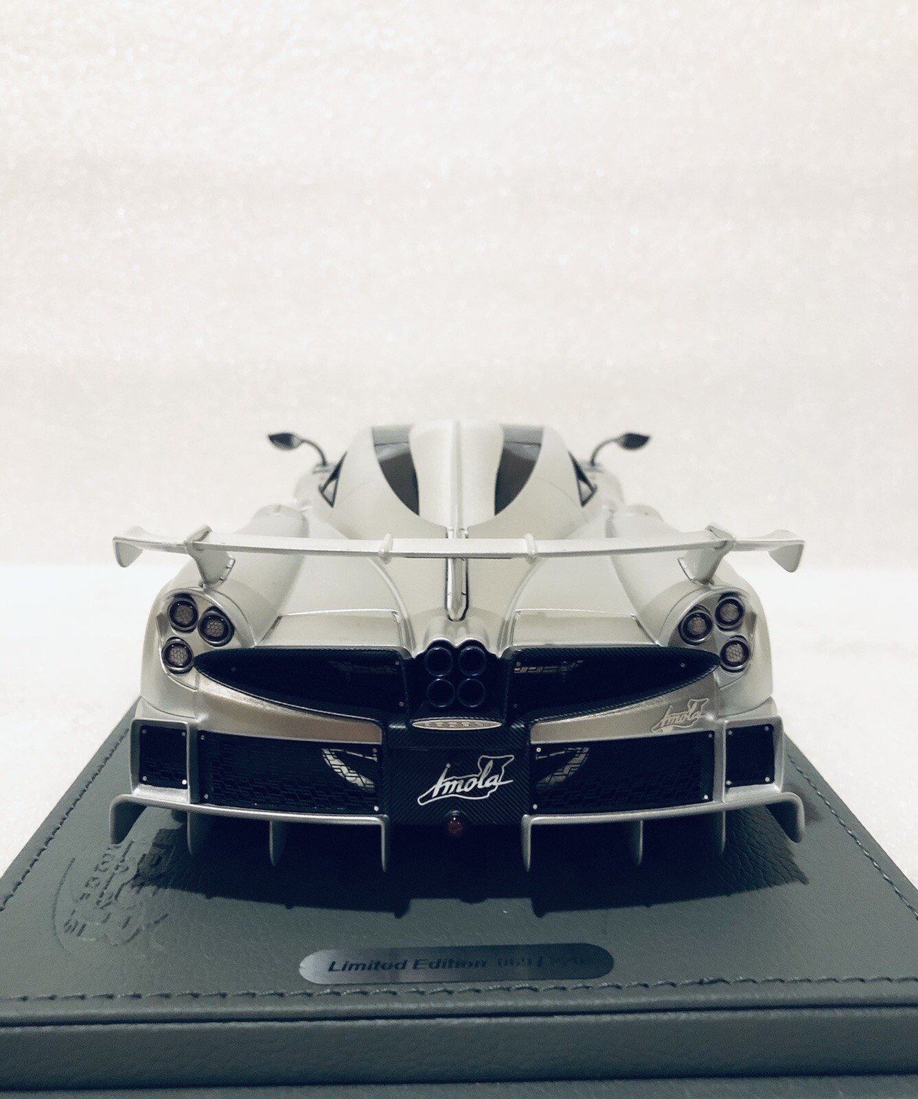 1/18 BBR Pagani Imola Titanium Matt Silver limited 200 PCs with case