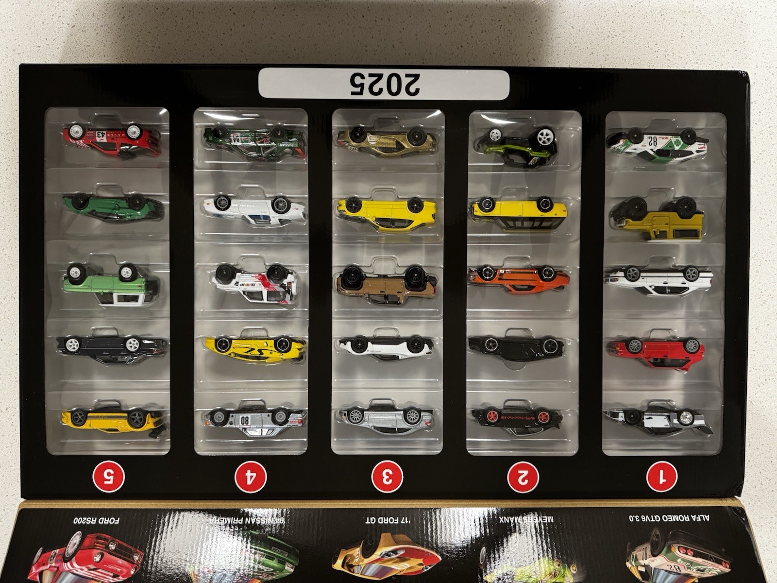 Hot Wheels Boulevard Factory Set of 25 HRW96 1/64 scale Sealed Mattel