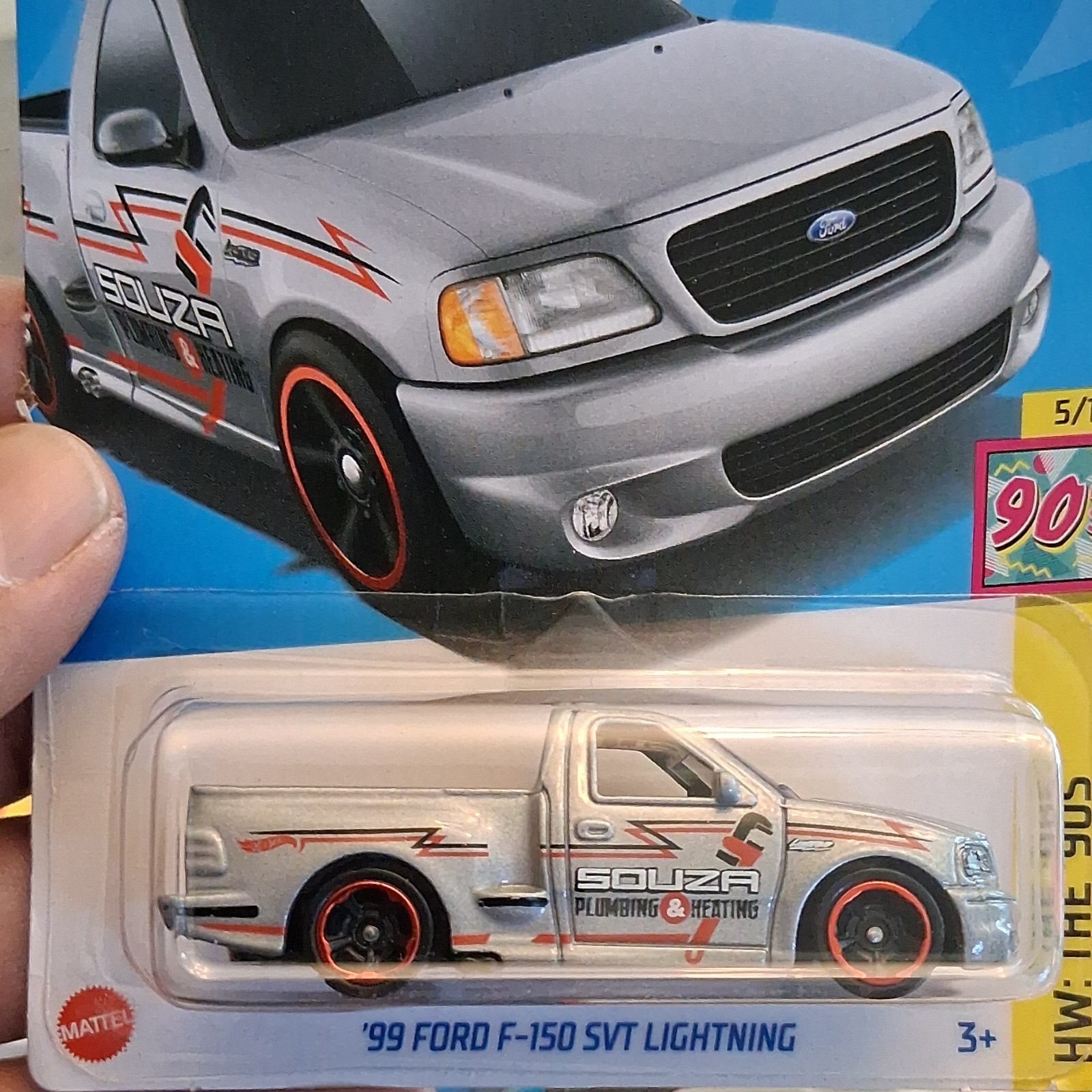 Hot Wheels Ford F-150 SVT Lightning 1:64 Silver Black Red Diecast Pickup Truck