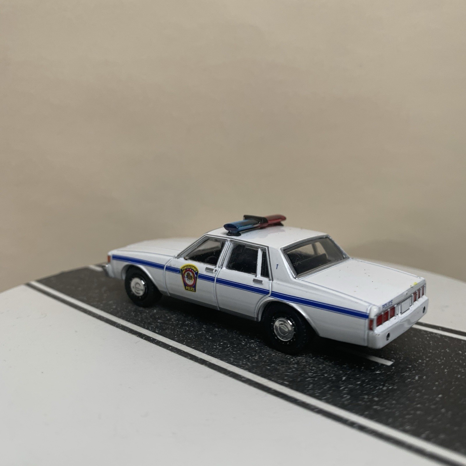 Greenlight Hollywood Groundhog Day 77-90 1980 Chevy Caprice Police Car B-Body