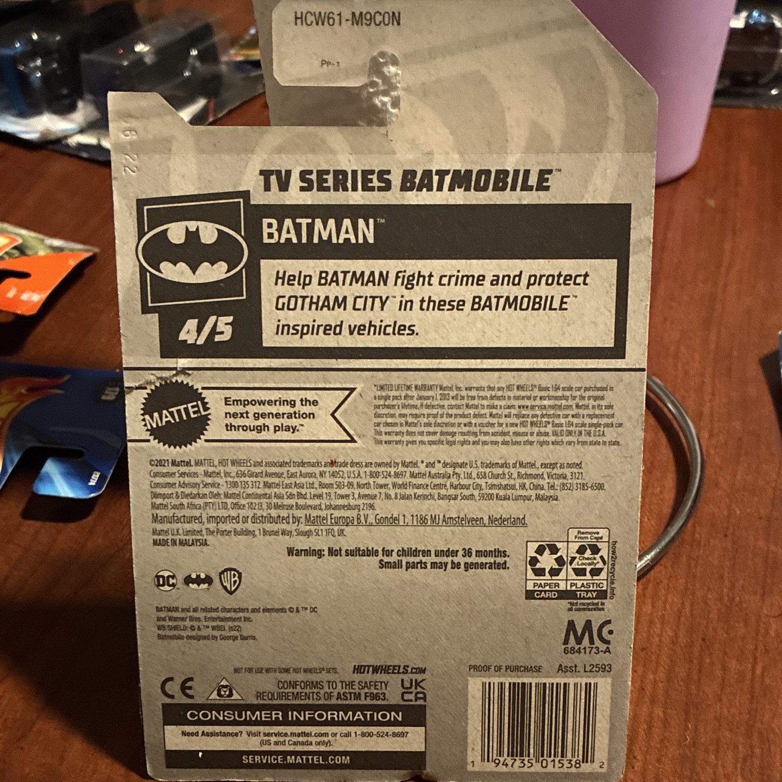 Hot Wheels Batman Classic TV Series 1966 Batmobile 1:64 Diecast Gold Unopened