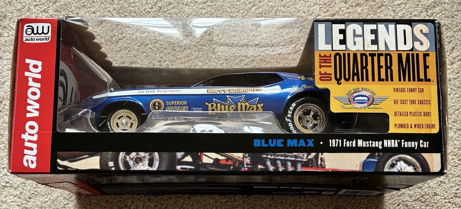 auto world 1/18 legends