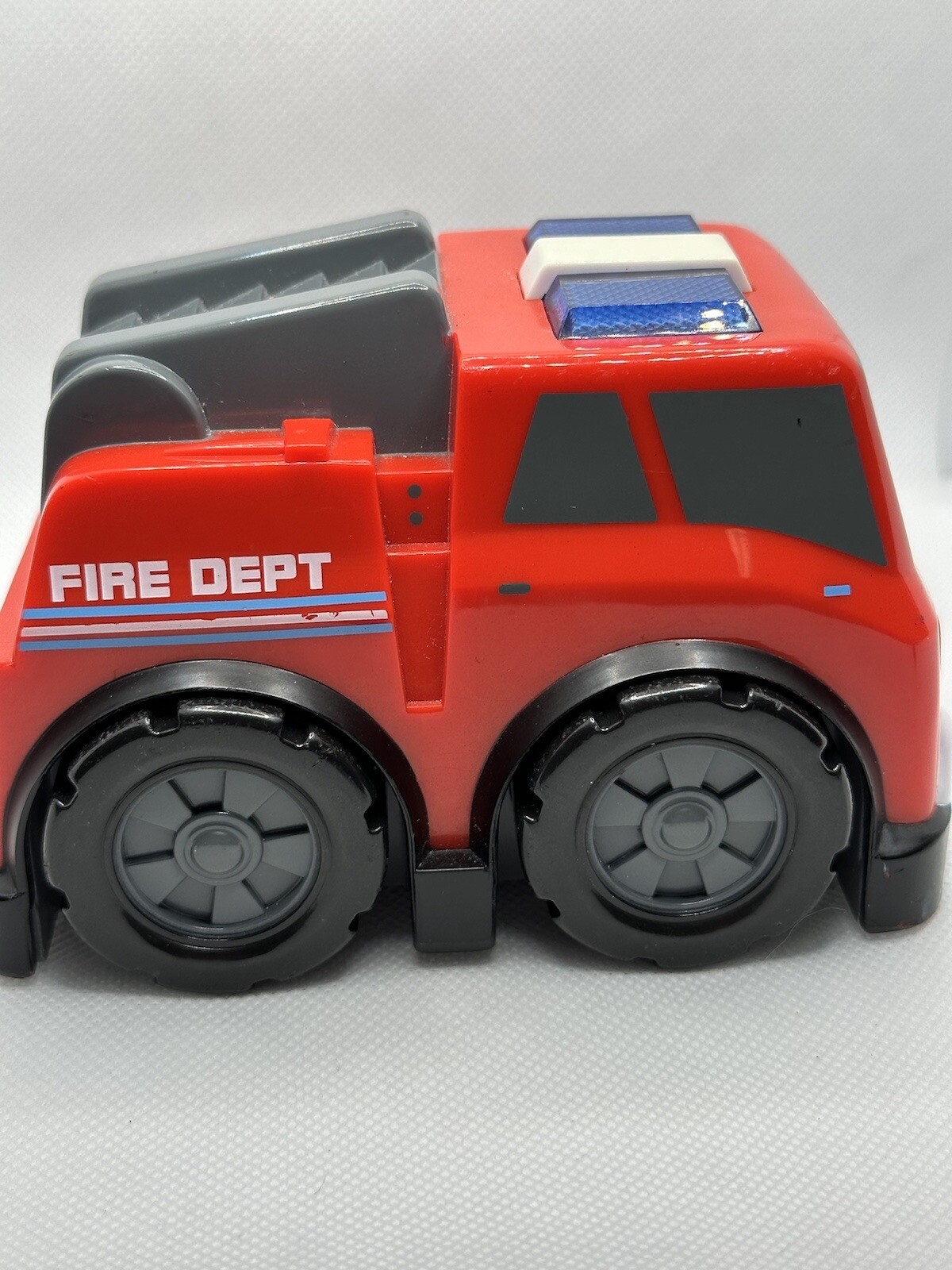 Manley Red Plastic Fire Dept Fire Truck 2009 Lights And Sound Works