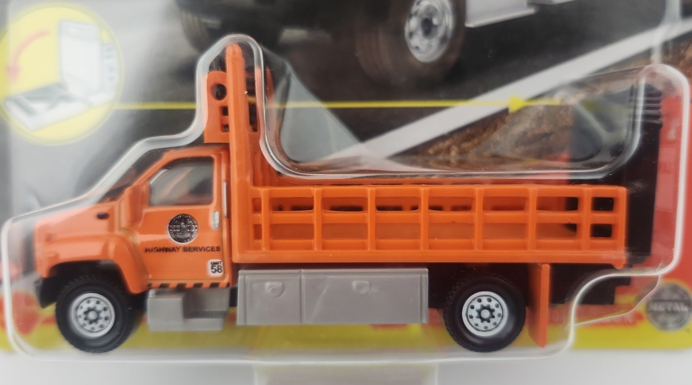 2 Matchbox Matchbox GMC 3500 Attenuator Truck Orange Yellow Working Rigs