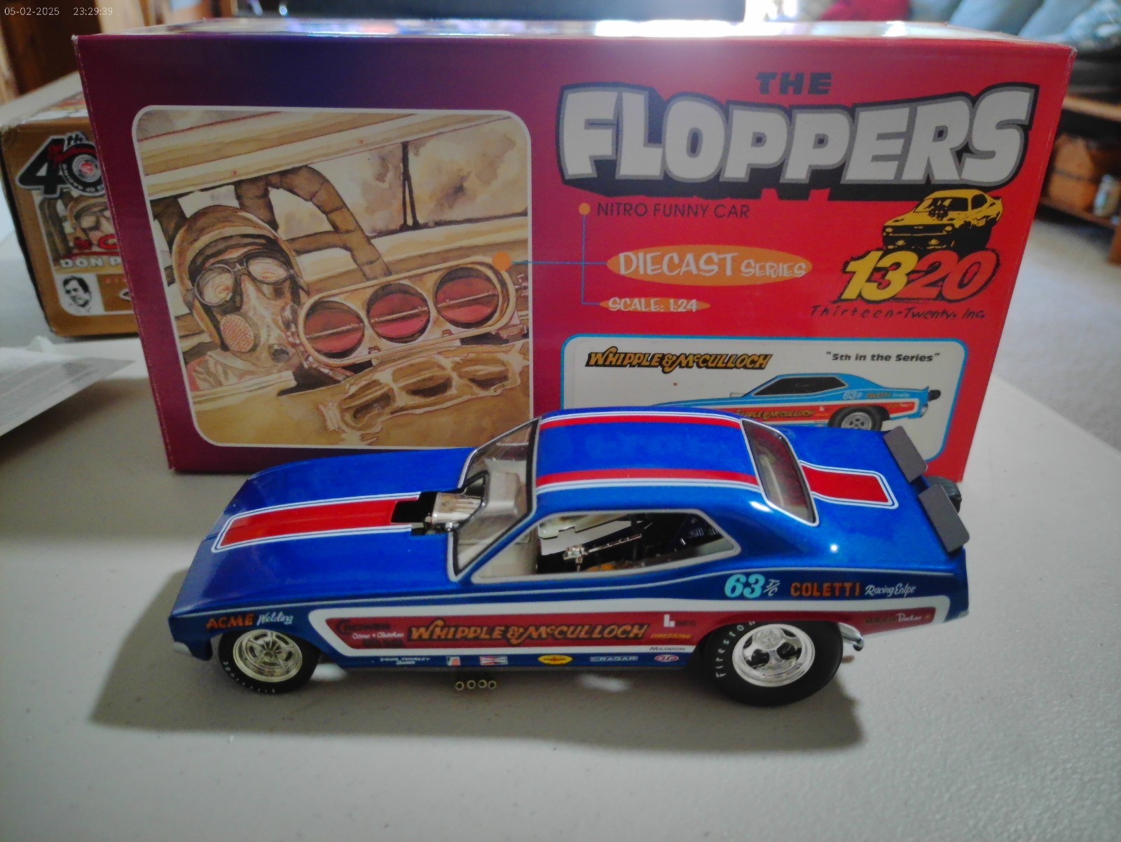 RARE SAMPLE WHIPPLE & McCULLOCH 1:24 FLOPPERS NITRO FUNNY CAR DRAG RACING 1320