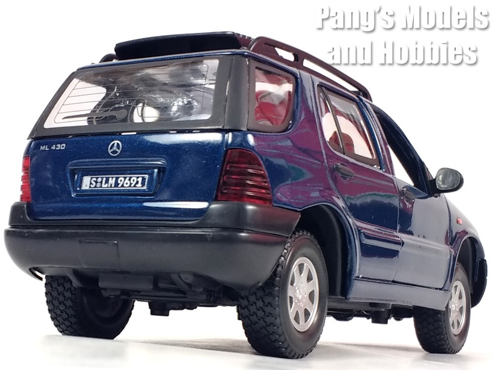 1997 Mercedes-Benz M Class ML-430 W163 1/24 Scale Diecast Model – BLUE