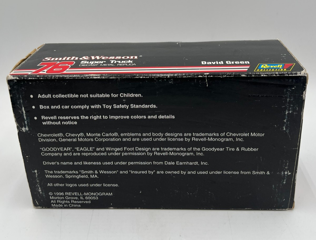 Revell Smith & Wesson #76 Chevy Super Truck 1:24 Diecast David Green COA NEW