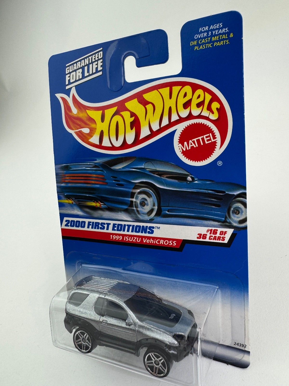 Hot Wheels 2000 First Editions 16/36 Silver 1999 Isuzu VehiCross