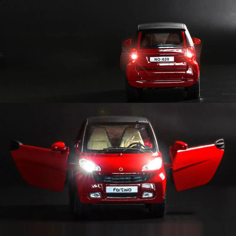 1:24 Car Smart Fortwo Alloy Metal Diecast Vehicle Toy Car Model Metal Car Toys