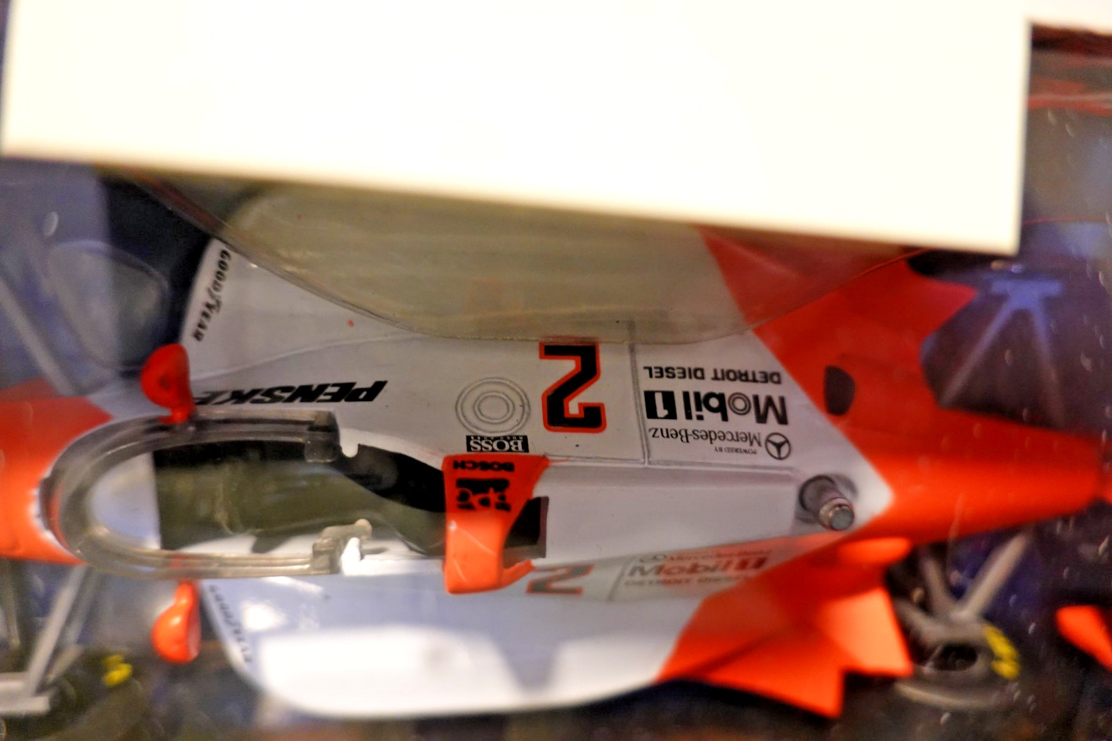 Racing Champions 5215S E Fittipaldi #2 Car IndyCar 1:24 Scale – Paint Issue