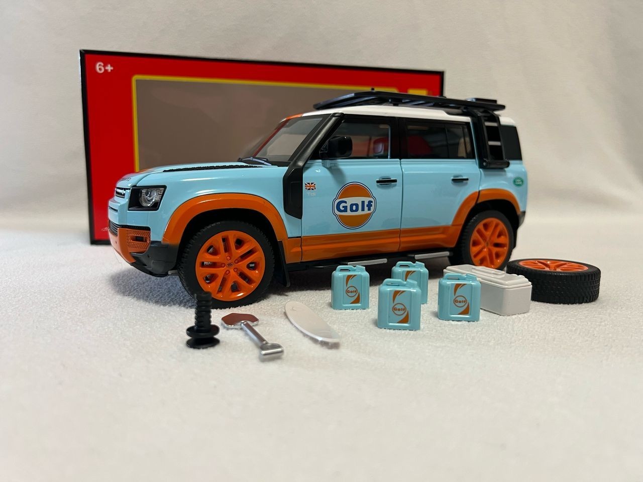 1:18 Land Rover Defender 110 Diecast Model Car Toy Collectible Sound Light Gift