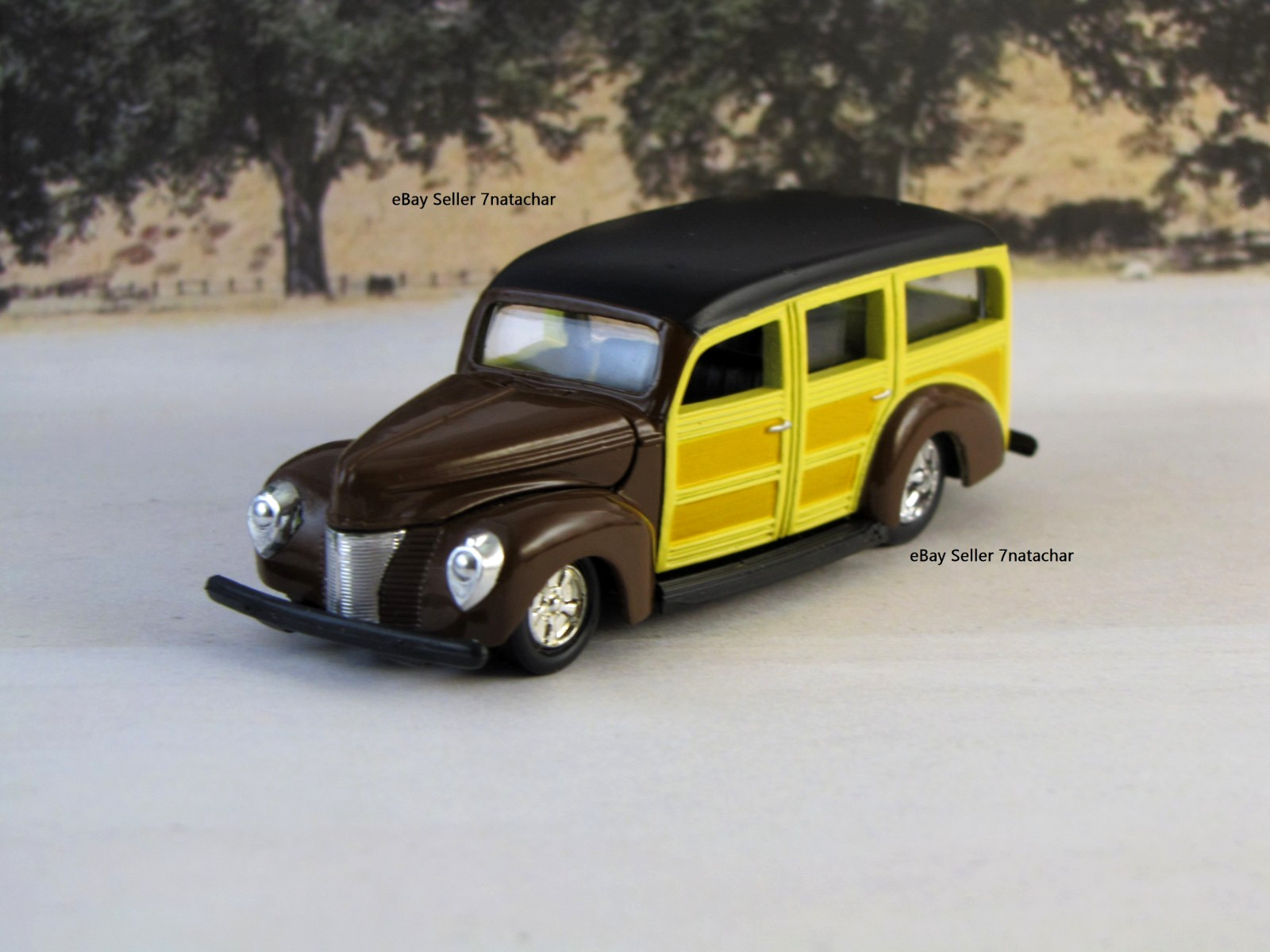 Detail Model 1940 Ford Woodie Wagon Classic Flathead V8 Custom Collectible