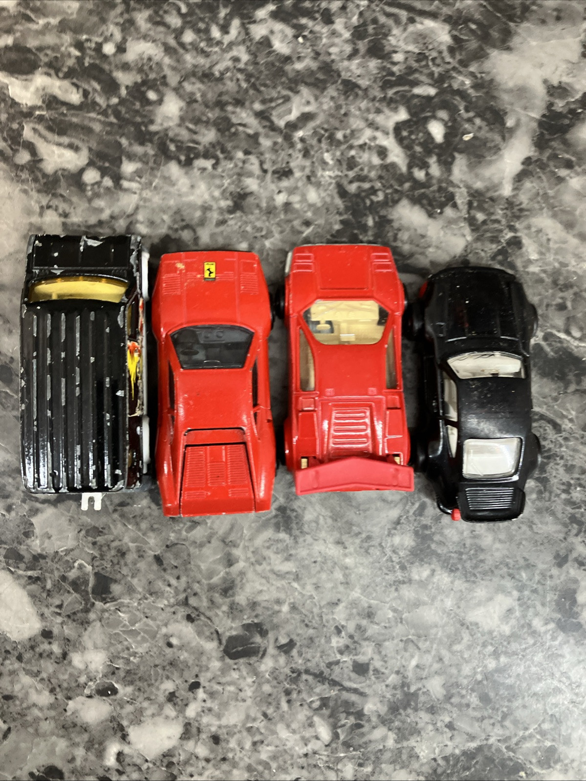 Lot 4 MAJORETTE MAROON PORSCHE 911, LAMBO, FERRARI, 1:57 FRANCE LOOSE