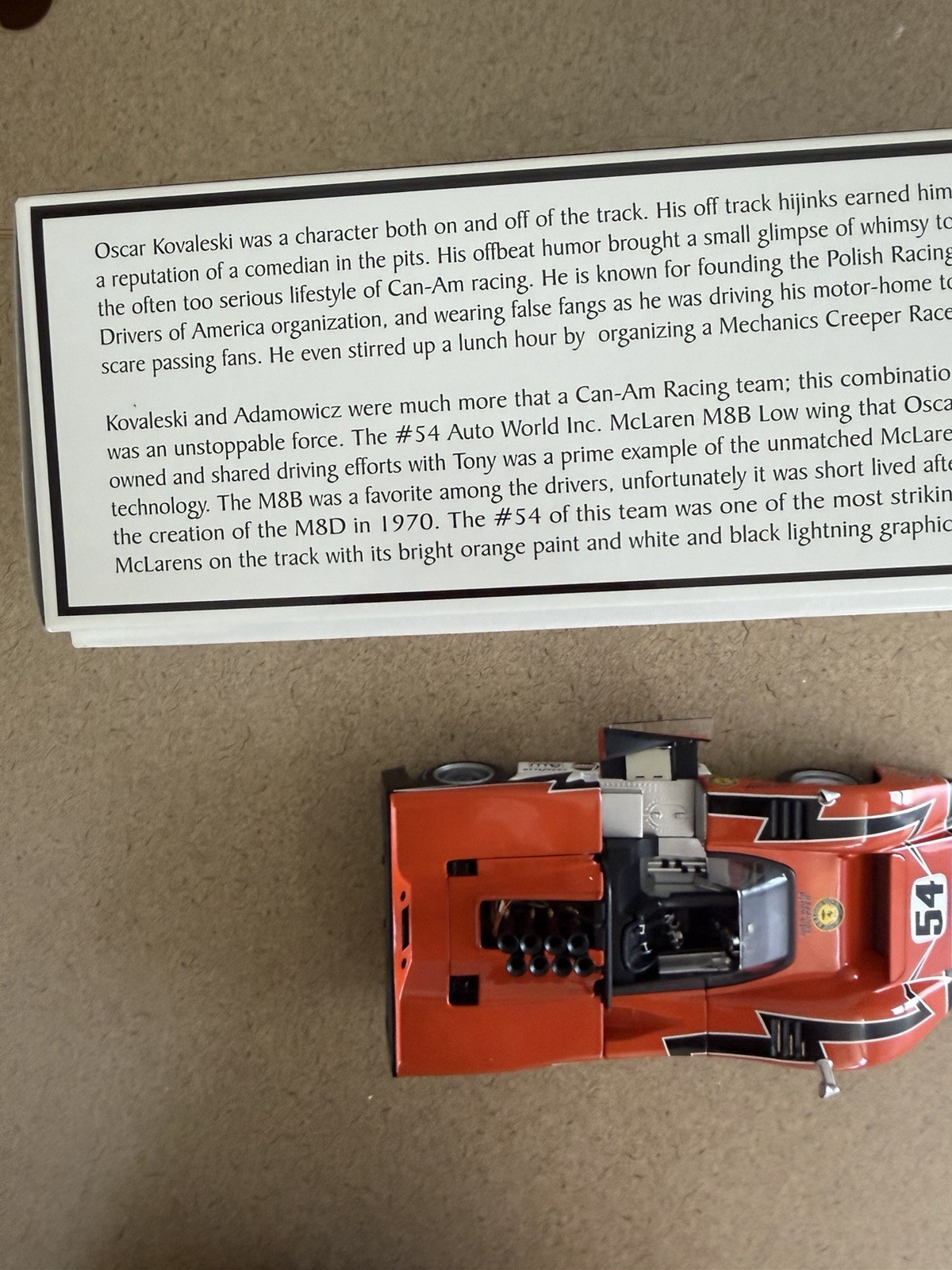 1 18 GMP 1969 McLaren M 8 B Race Car #1 High Wing Can Am