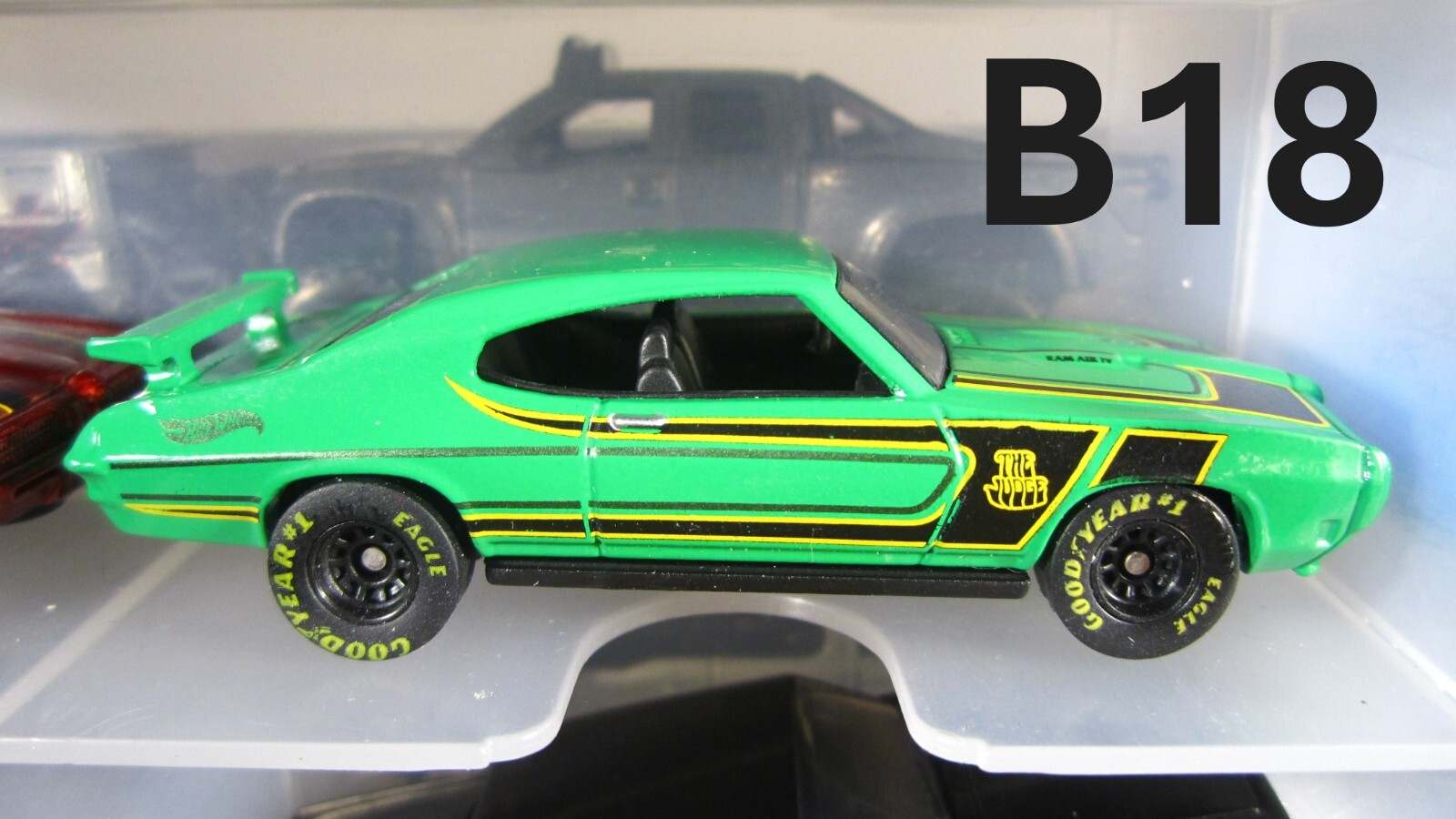 Hot Wheels Matchbox Assorted Rubber Wheel Swap Customs 1:64