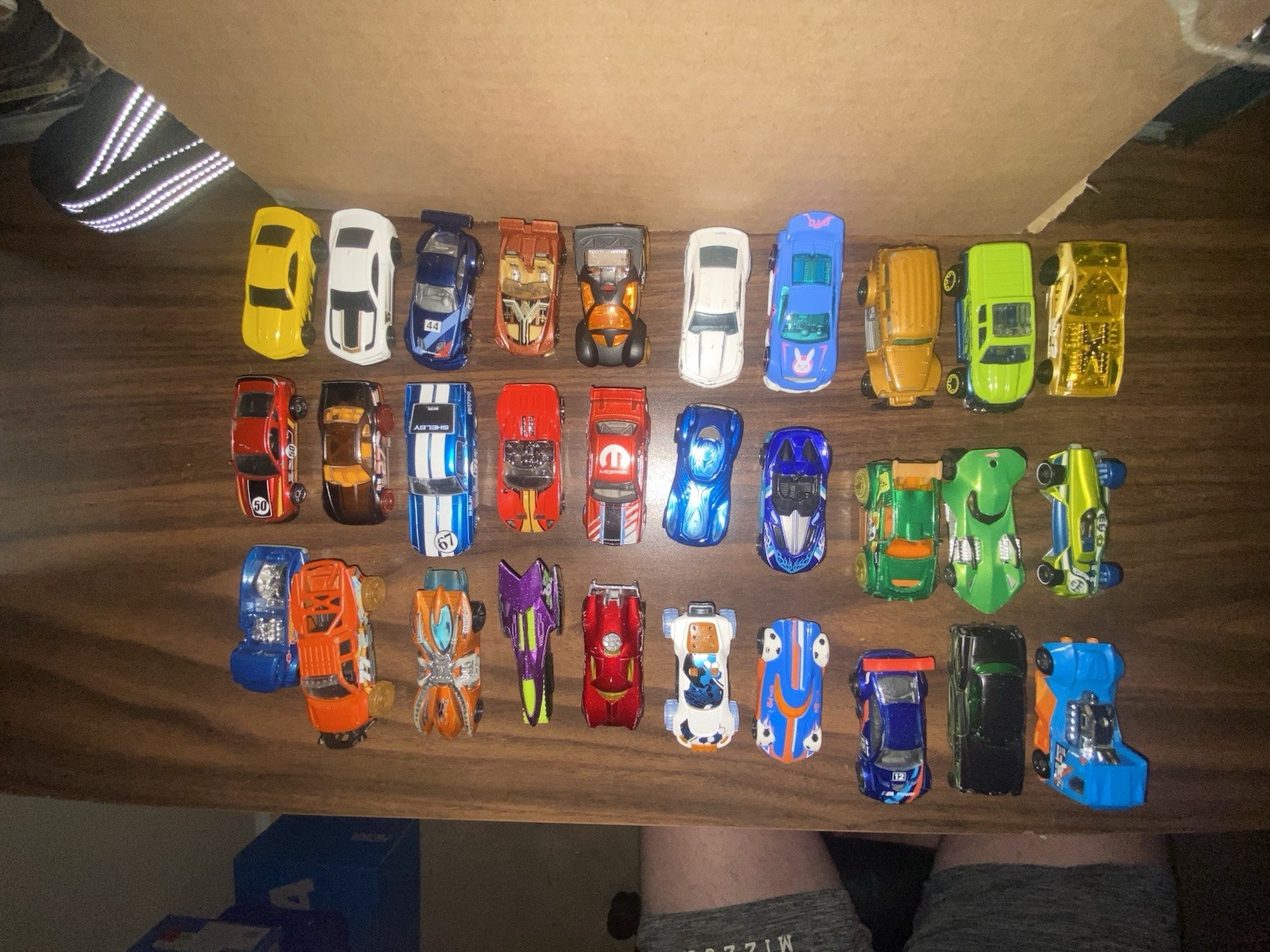 Hot Wheels Lot Of 30 Mixed Cars Please See Photos
