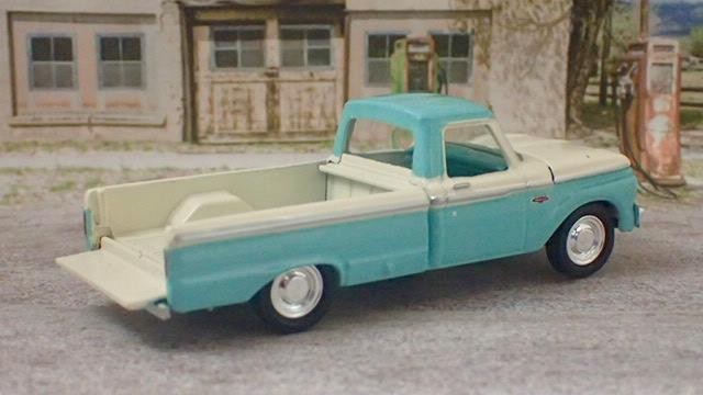 Classic 4th Gen 1961- 1966 FORD F-100 V8 Pickup 1/64 Scale Limited Edition Z