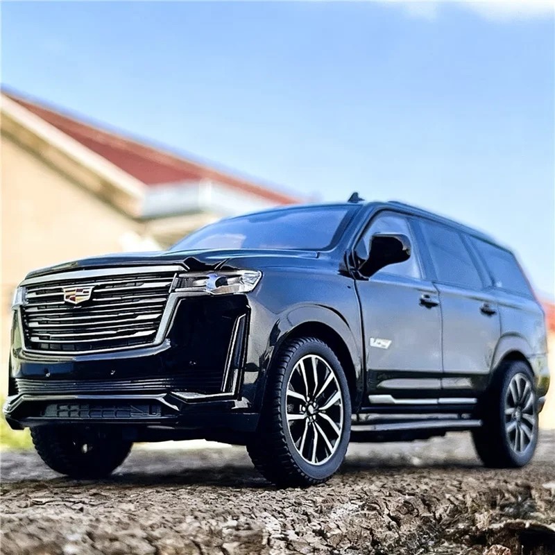 2021/2025 Cadillac Escalade – Black -1:24 Scale