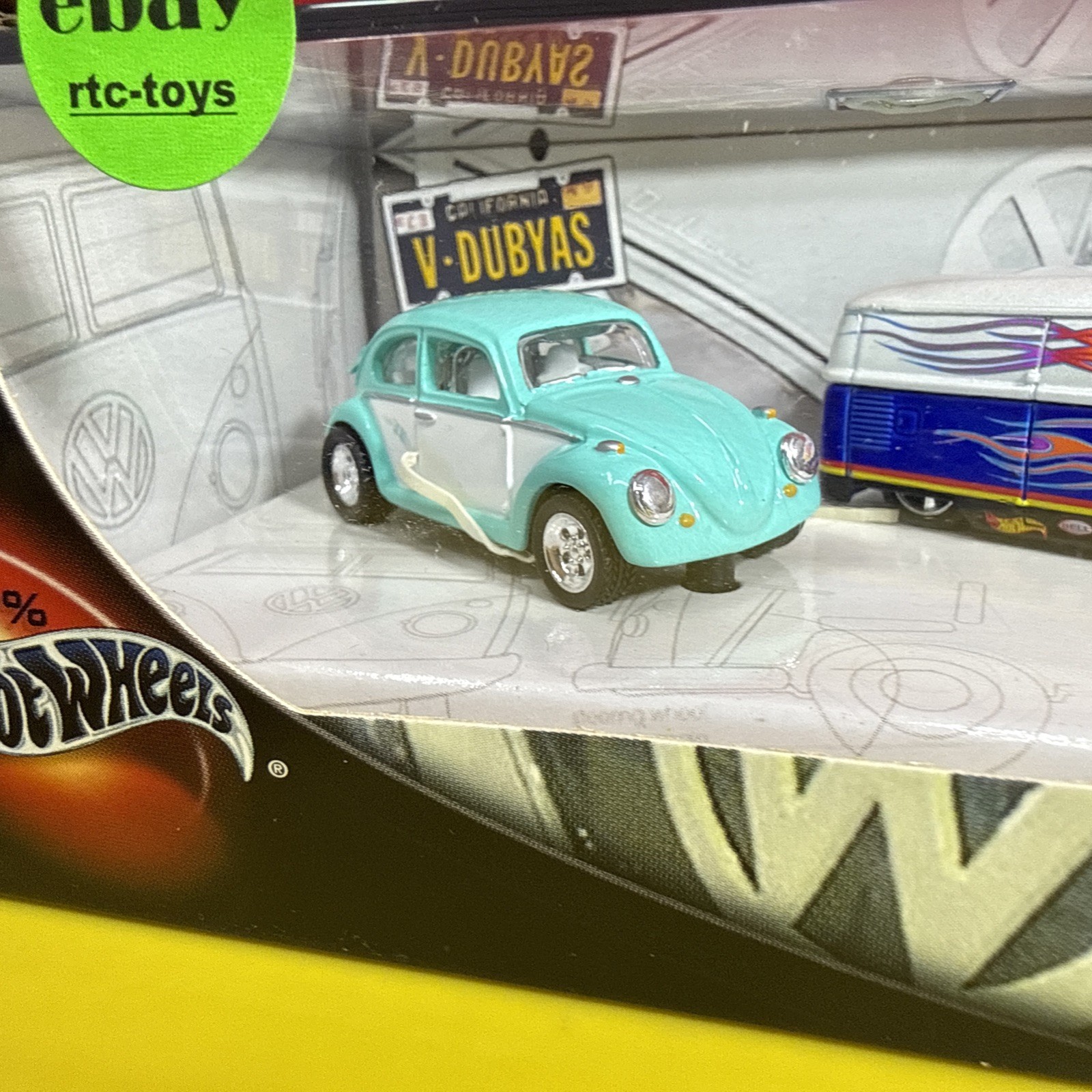 Hot Wheels 100% Volkswagen V Dubyas VW Bug Microbus 2 Car Set 2002 Vintage 1/64