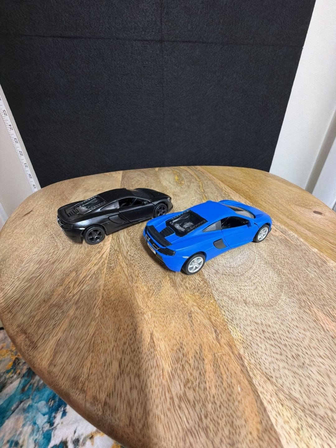RMZ City 1:36 Scale McLaren 650S Diecast Model Cars – Set of 2 (Blue and Black)