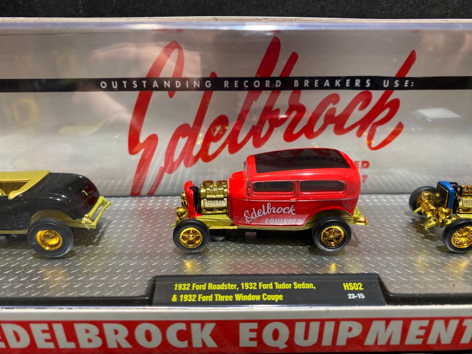 1/64 M2 EDELBROCK 1932 FORD ROADSTER, TUDOR SEDAN & THREE WINDOW COUPE CHASE CAR
