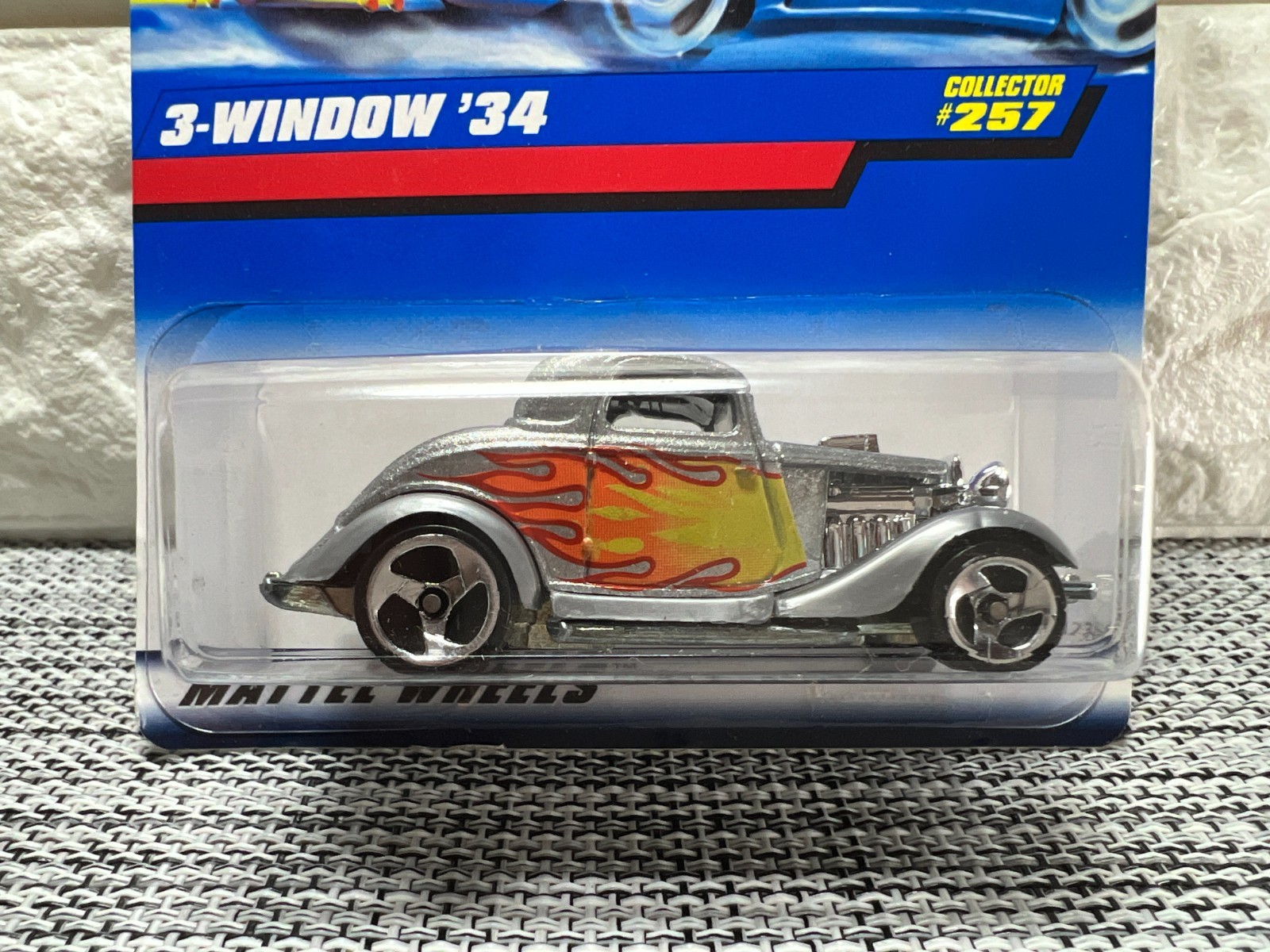 Hot Wheels 3-Window ’34 Collector #257 Silver